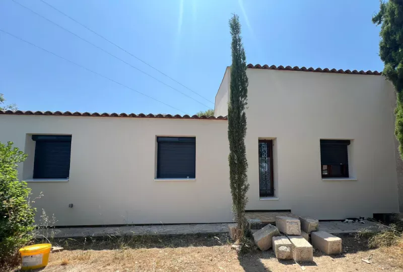 fabrication et pose 2BL MENUISERIES MAISON MODERNE AVEC menuiseries noires en aluminium fabrication et pose 2BL MENUISERIES